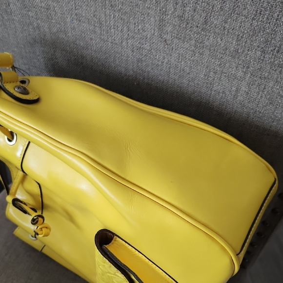 PATRICIA NASH Giorgia Yellow Leather Drawstring Crossbody Bucket Bag New FLAWED - Picture 3 of 15